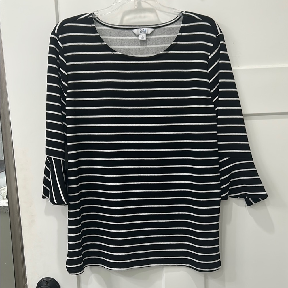 Croft & Barrow Black Bell Sleeve Blouse